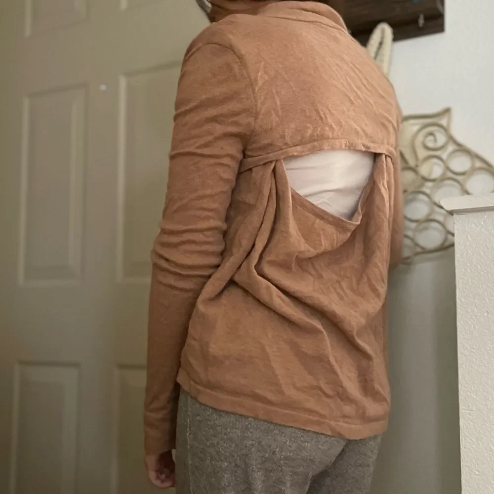 BCBGMAXAZRIA Merino Wool Crop Cardigan cut out back Tan‎ XS